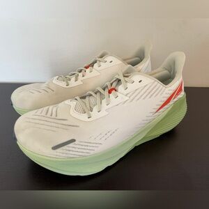 Altra FWD Experience - Men’s Size 11.5 - Standard Width